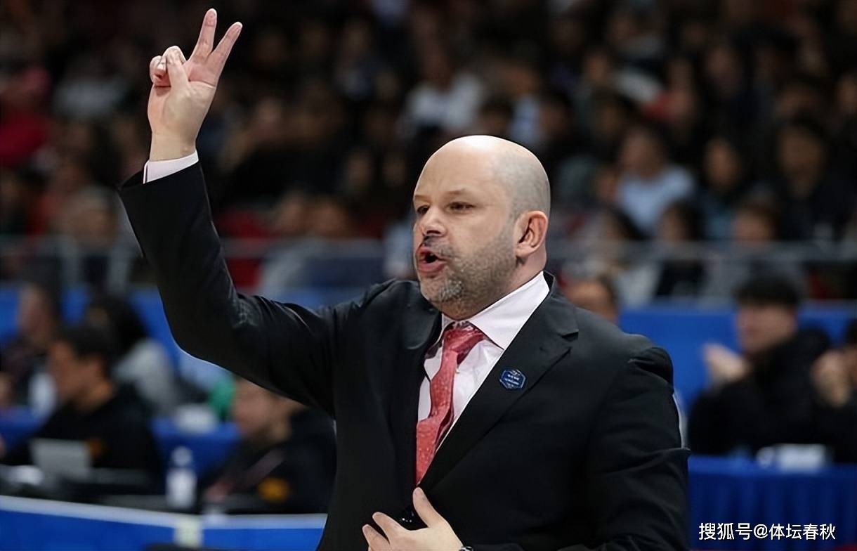 巴西国家队发布备战花絮,今晚主帅复盘,CBA常规赛任务艰巨,团队化学反应显著(巴西国家足球队最近比赛) 巴西国家队发布备战花絮,今晚主帅复盘,CBA常规赛任务艰巨,团队化学反应显著(巴西国家足球队最近比赛)