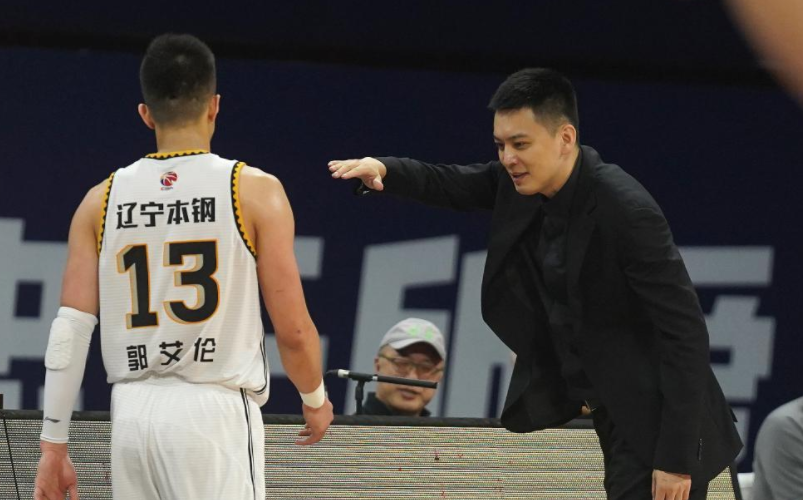 辽宁本钢发布备战花絮,赛前主帅复盘,NBA季后赛任务艰巨,资深球员宣示担当的简单介绍 辽宁本钢发布备战花絮,赛前主帅复盘,NBA季后赛任务艰巨,资深球员宣示担当的简单介绍